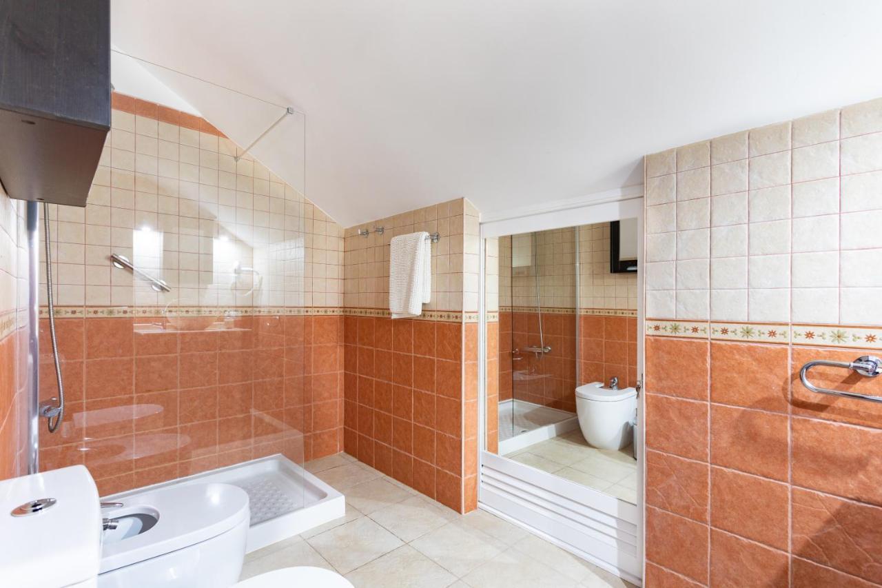Exclusive Penthouse Playa Las Vistas 4 Close To The Sea And Beach, Aircondition For A Fee, Wifi, Terrace, Heated Pool Playa de las Americas  Luaran gambar