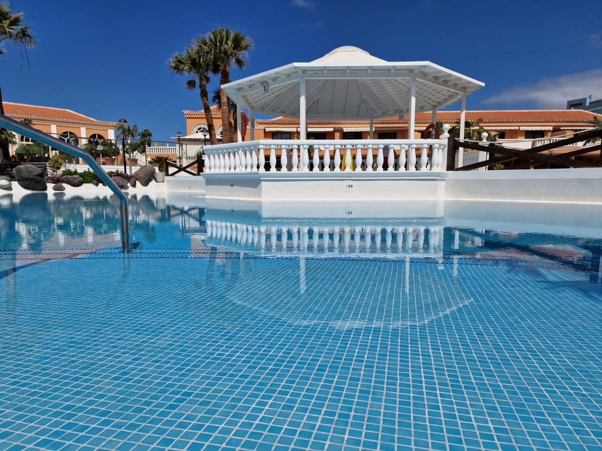 Exclusive Penthouse Playa Las Vistas 4 Close To The Sea And Beach, Aircondition For A Fee, Wifi, Terrace, Heated Pool Playa de las Americas  Luaran gambar
